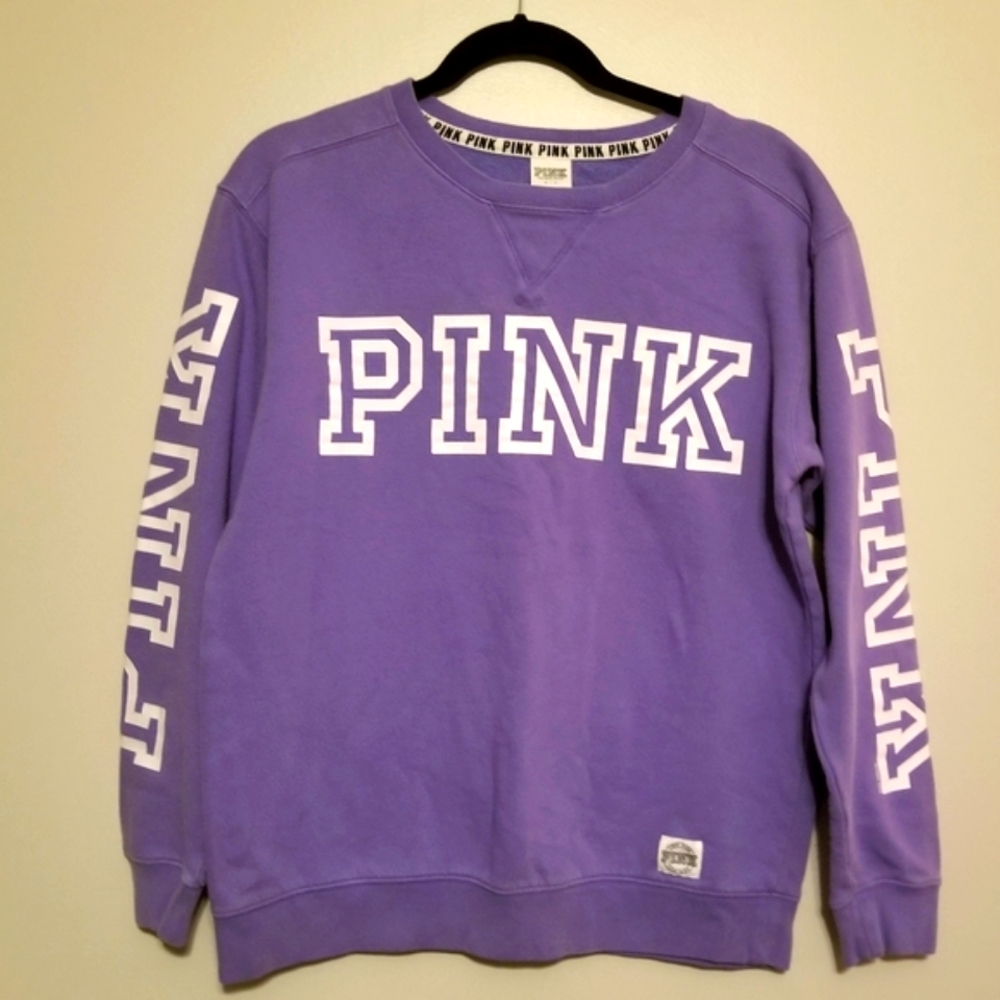PINK Sweatshirt